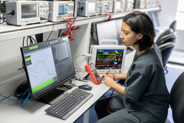 Best Emergency Electrician Near Me  in Oak Hills, OR